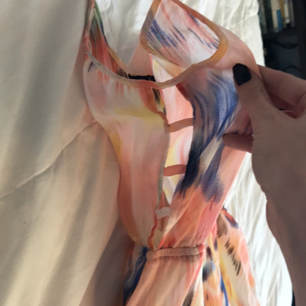 Spring dress - Picture 2 of 3